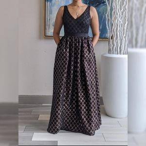 Adrianna Papell Dress w/Pockets Size 10